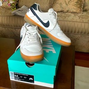Nike SB Delta Force Vulcan 9.5